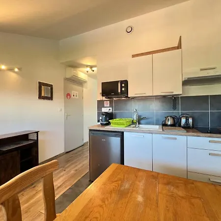 Le Faubourg Bonnefoy Ac Appartement